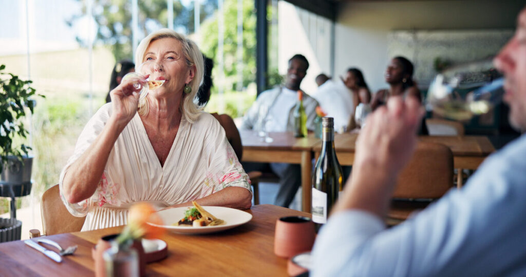 Woodland Hills Eats: Your Guide to the Best Dining Spots in Bartlett’s Coziest Neighborhood